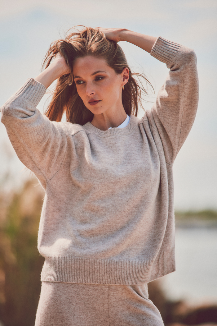 heathered beige cashmere crewneck