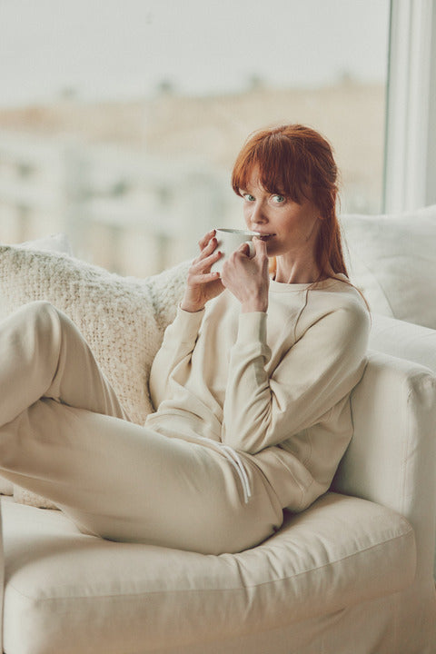 A HAMPTONS-INSPIRED, REVOLUTIONARILY SIMPLE MORNING ROUTINE