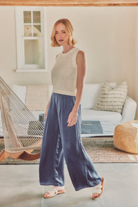 Lulu Wide Leg Pant