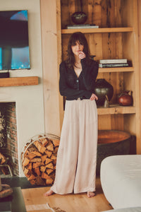 Lulu Wide Leg Pant