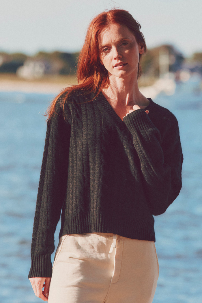 Maidstone Cable V-Neck