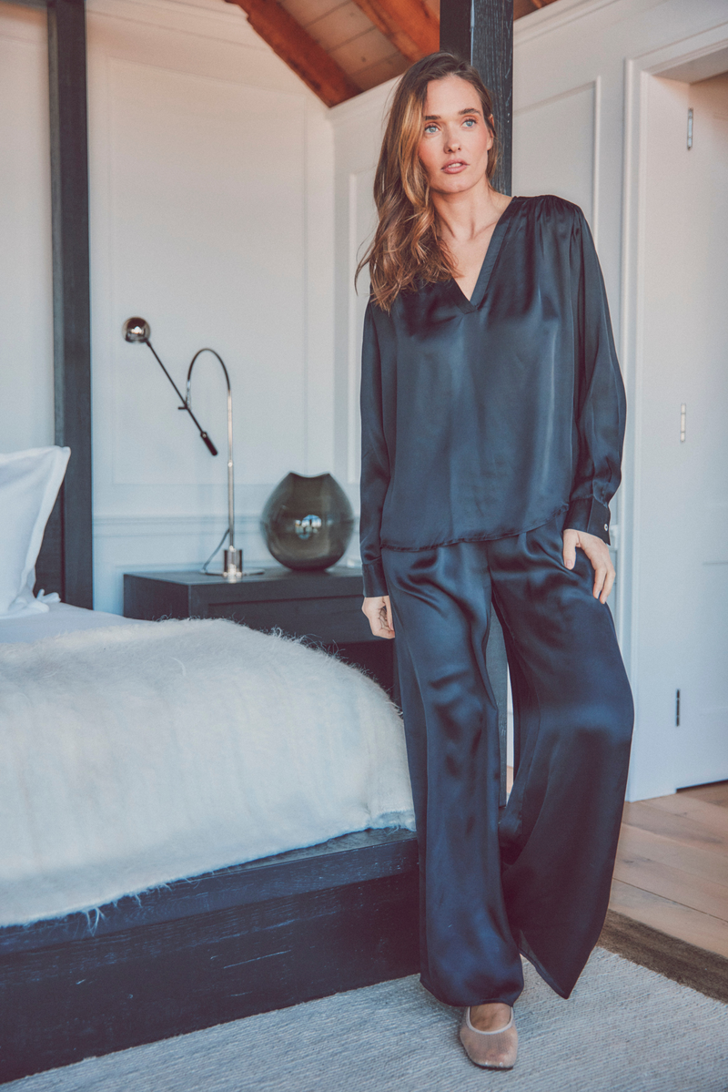 Lulu Wide Leg Pant