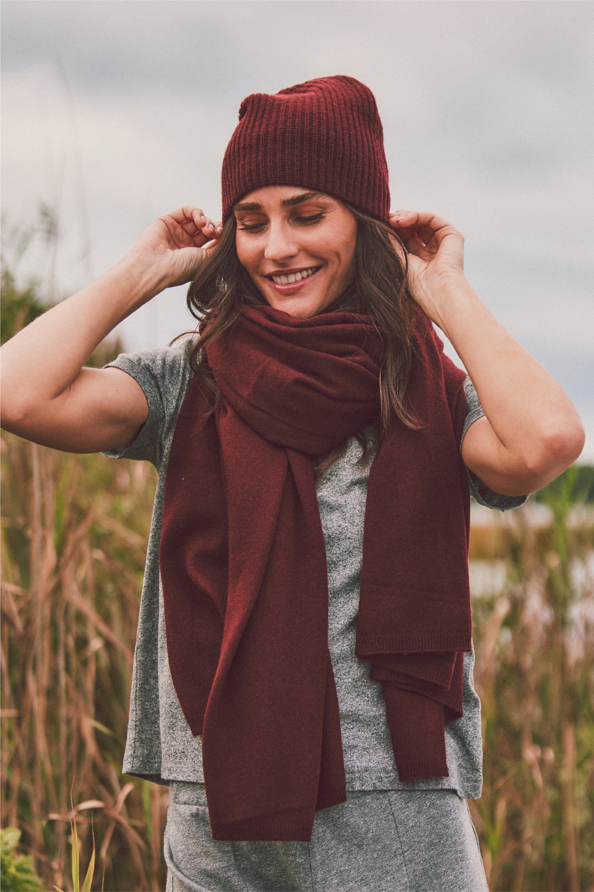 Cashmere Ribbed Beanie
