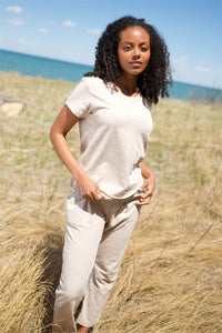 Daisy Ruffle Bottom Tee