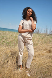 Daisy Ruffle Bottom Tee