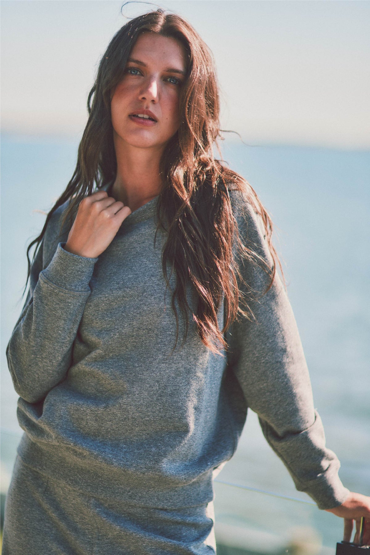 Dune Solid Crewneck