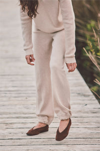 Tasha Cinch Bottom Cashmere Pant