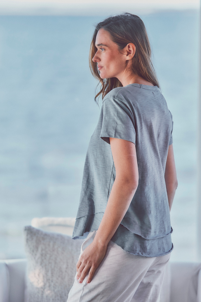 Sale Daisy Ruffle Bottom Tee