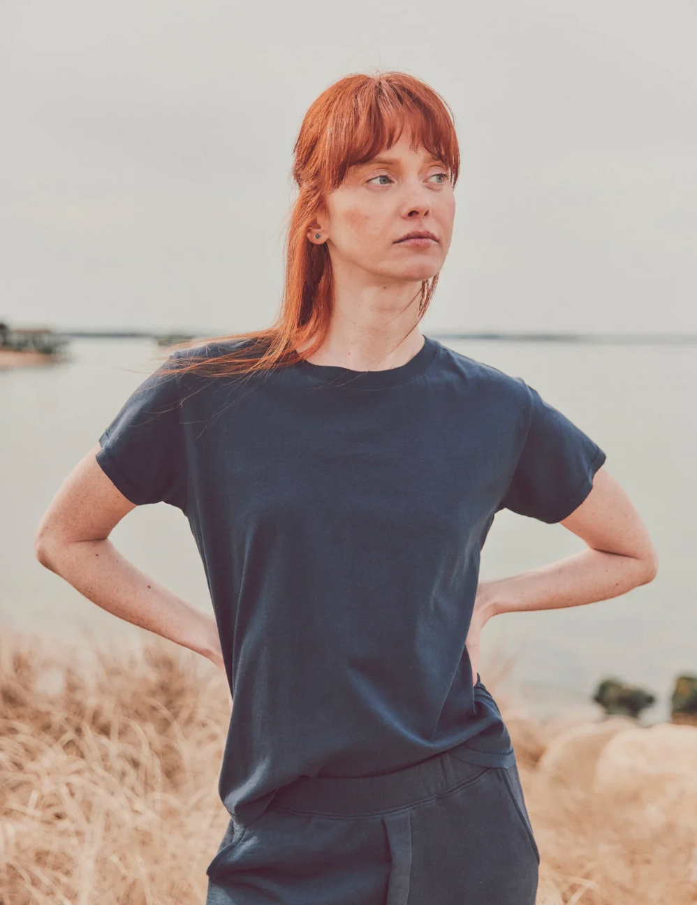 model wearing the navy chloe distressed tee