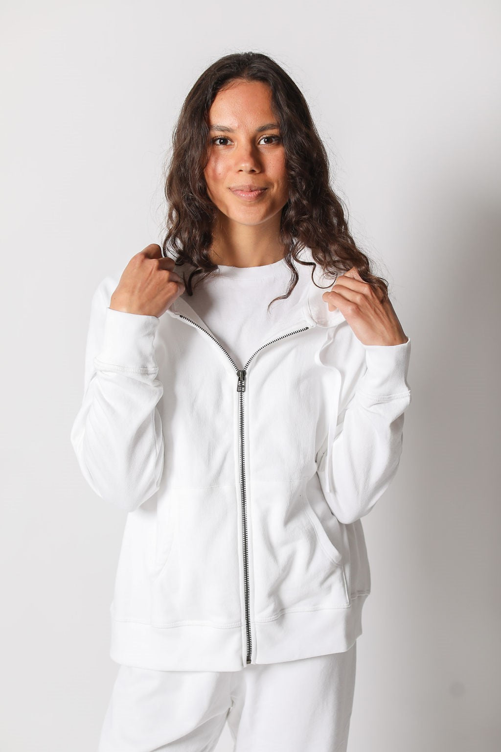 MIRROR9 Stella logo Pullover 白　ホワイト　L Women's French Terry Hoodie | Exceptional Fit | Leallo